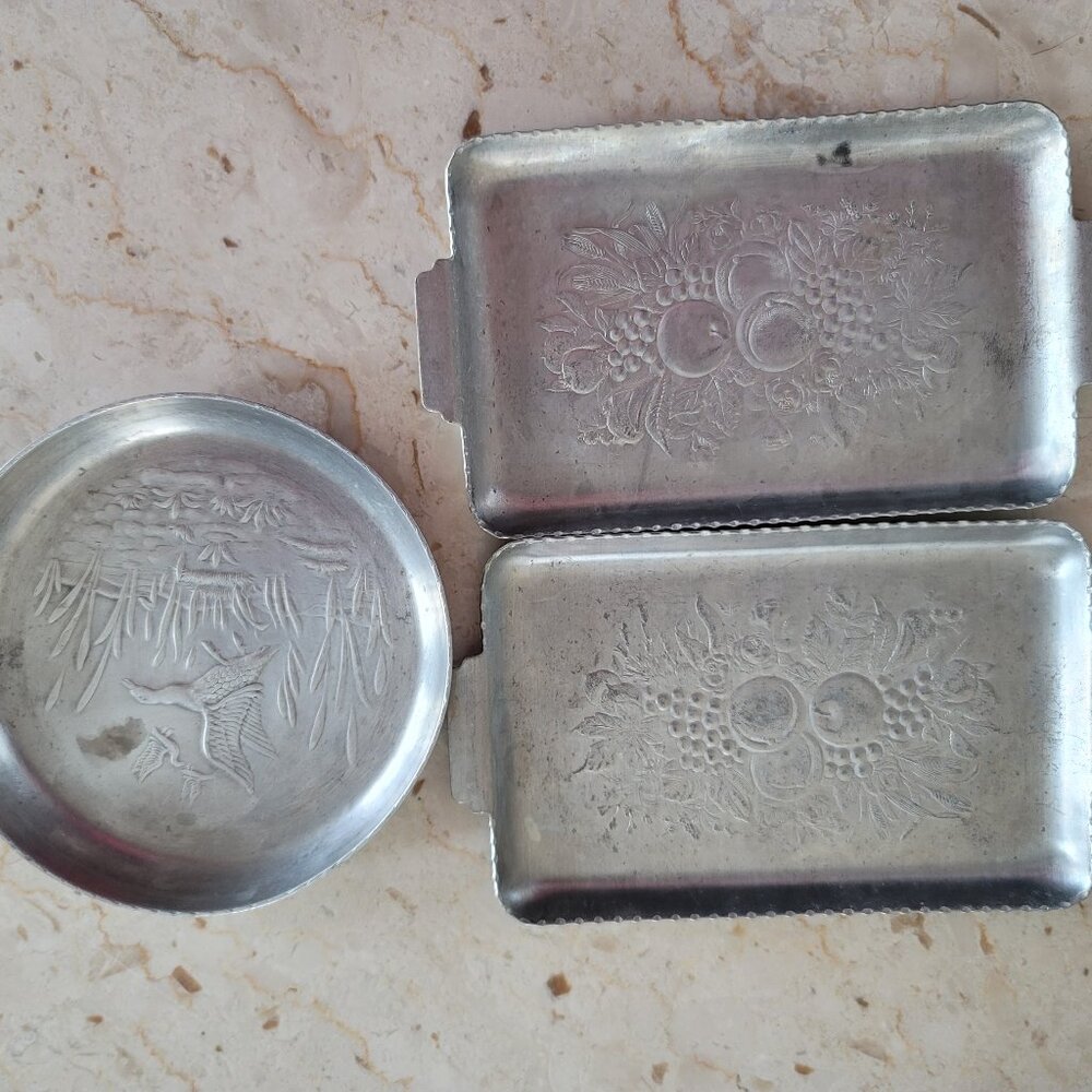 3 Small Aluminum Trays- Vintage